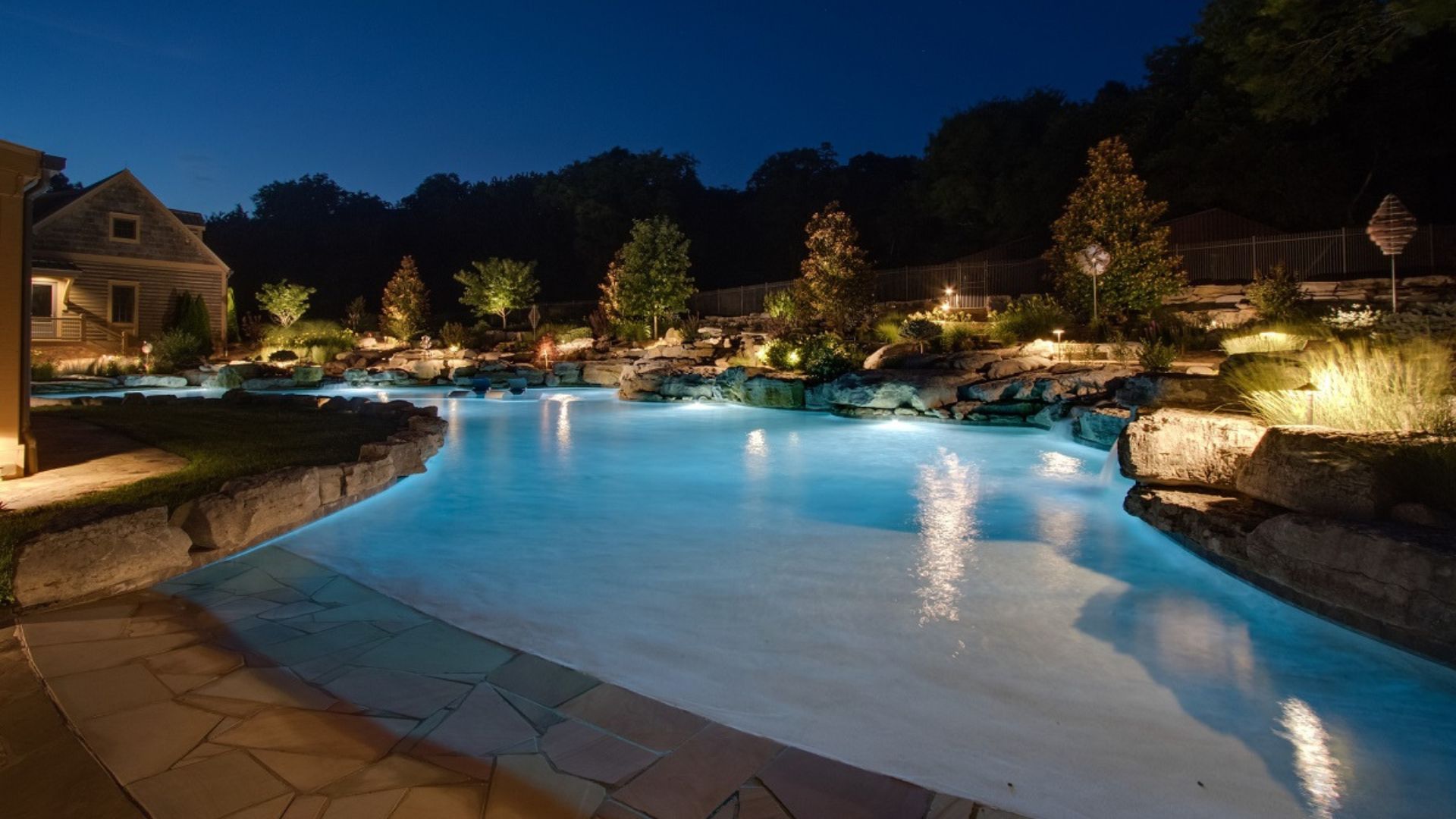 outdoor pool lighting